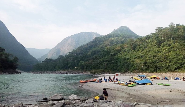Karnali river rafting Nepal