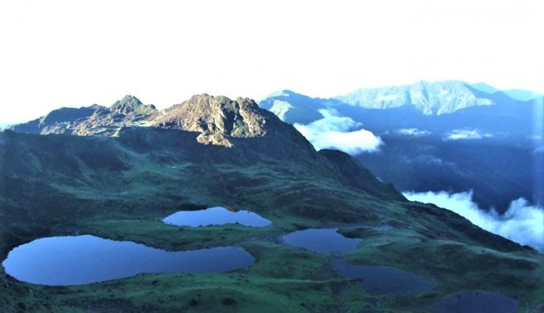 Panch Pokhari Trek