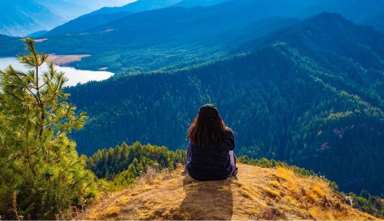 rara lake jeep tour